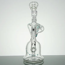 Load image into Gallery viewer, Stemless Recycler Dab Rig With Doughnut Mouthpiece
